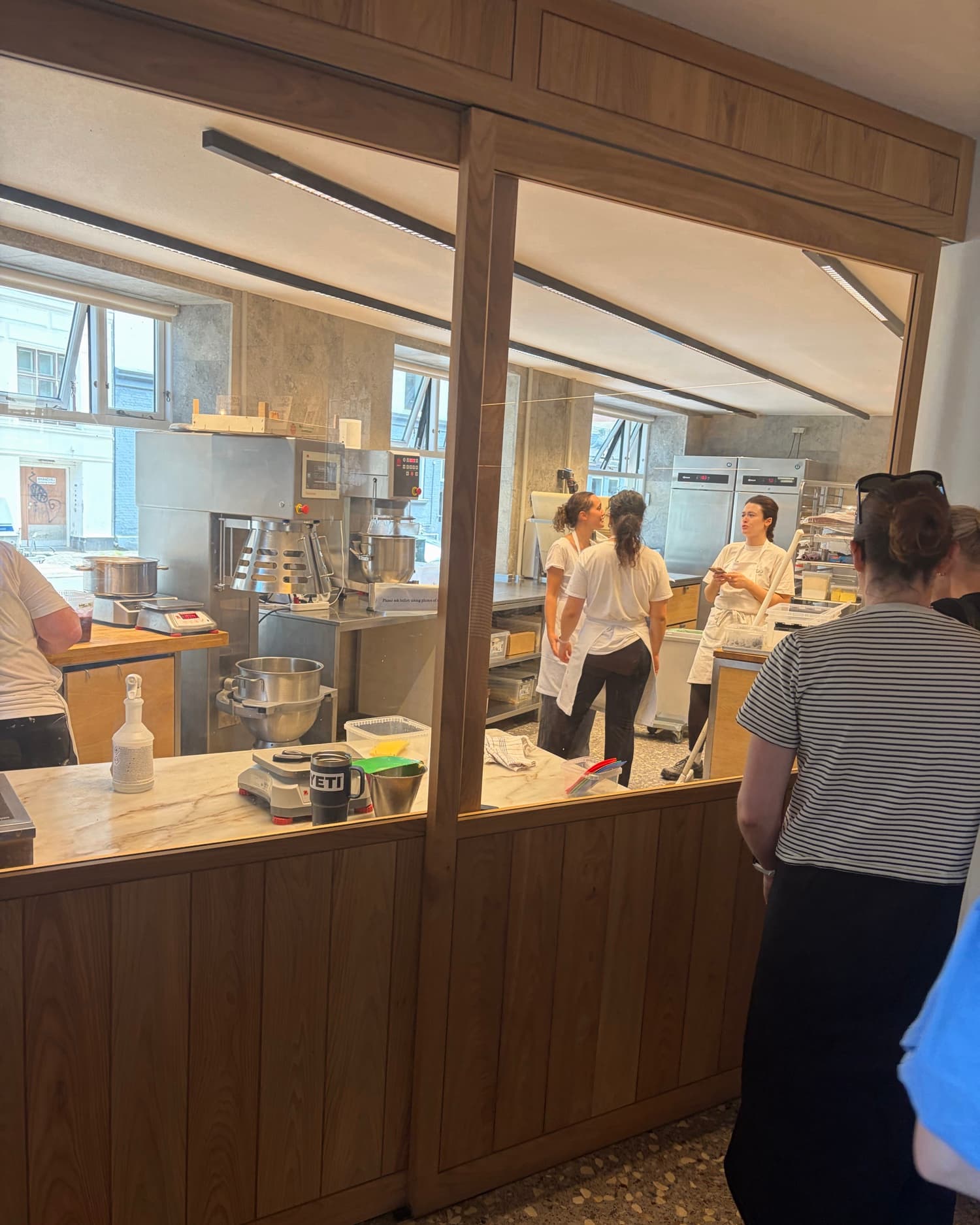Anmeldelse af Juno the Bakery (1 af 2)